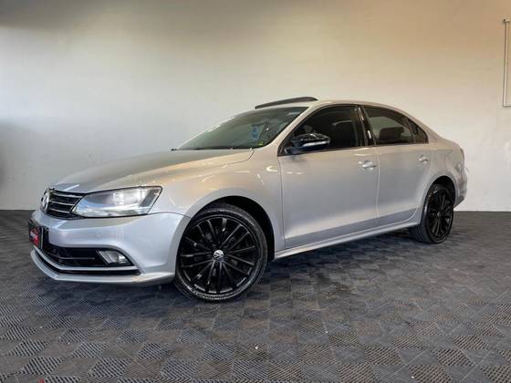VOLKSWAGEN JETTA 1.4 16V TSI COMFORTLINE GASOLINA 4P TIPTRONIC